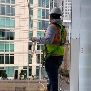 Meet your Posher, Abimael